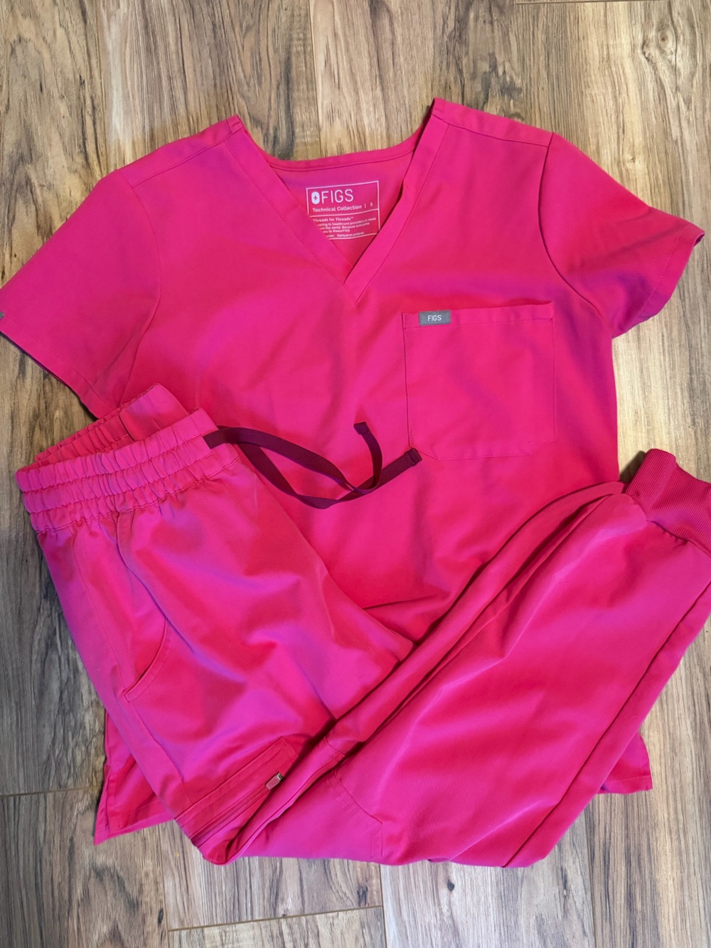FIGS shocking pink Caterina one pocket size XS High waisted Uman size S petite